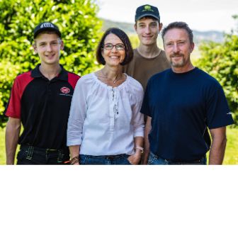 Hof-Elmiger_Elmiger_Ermensee_Familie_zugeschnitten