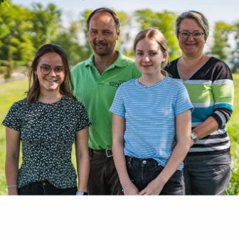 Sonnenhof_Schneider_Fisibach_Familie_Intro