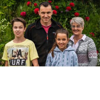 Strickhof_Steigmeier_Endingen_Familie_Intro