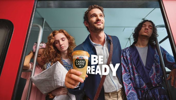 Emmi CAFFÈ LATTE Be Ready Brand Key Visual Slider Train