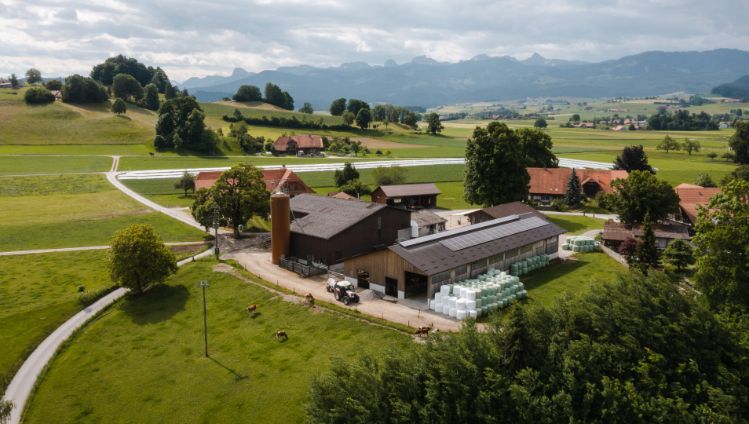 Bigler Innerdorf_Bigler_Mamishaus_Drohne