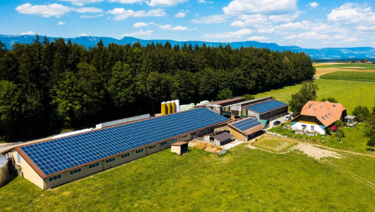 Erlenhof_Wyss_Hessigkofen_Drohne