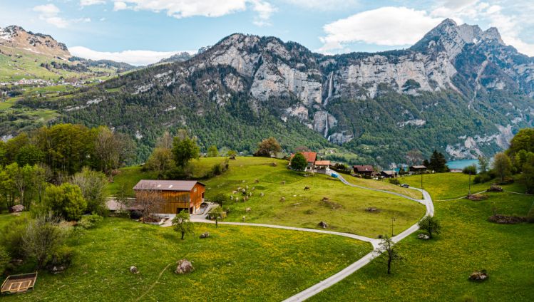 Hof Alter_Kamm_Filzbach_Drohne