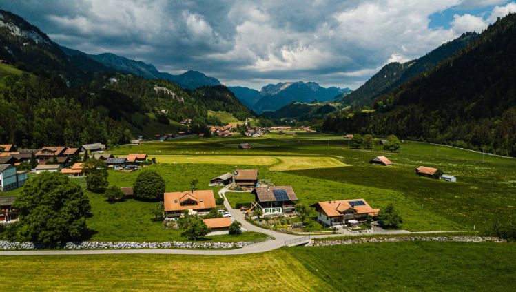 Hof Bieri_Bieri_Boltigen_Drohne