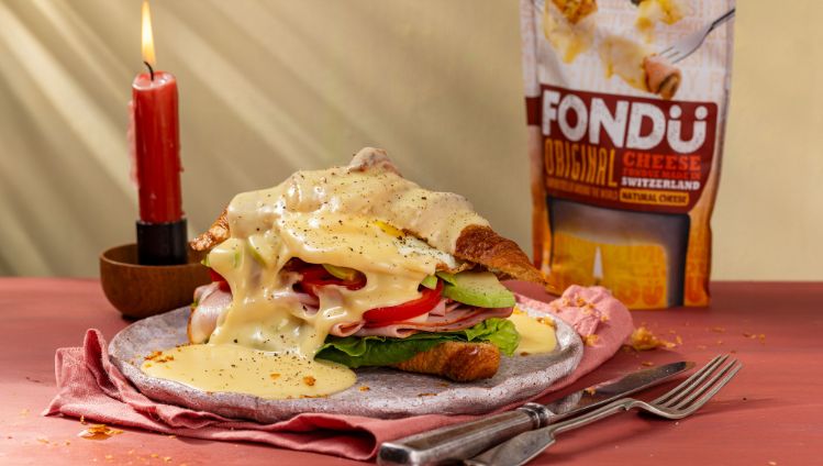 Cheese Overload Kerstbrunch Croissants - 3840x2160px