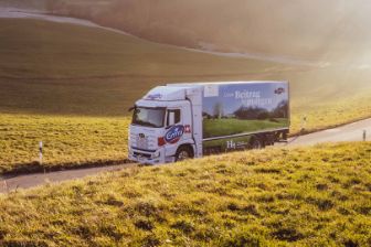 medienmitteilung-wasserstoff-lkw_stage-simple_3