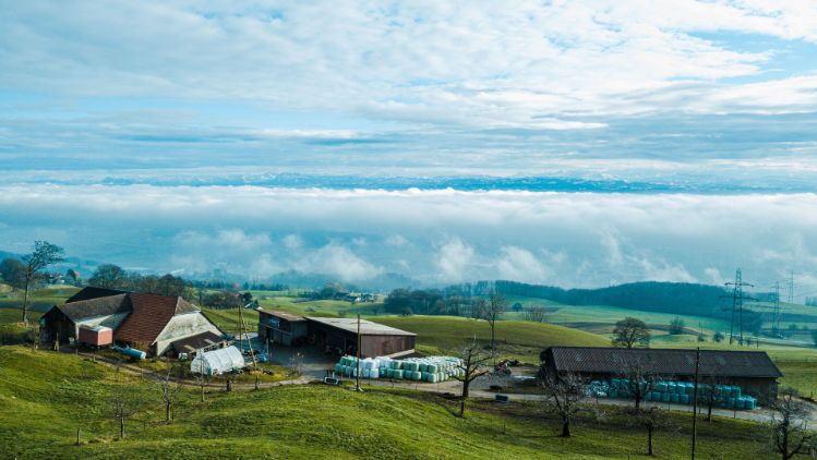 Lucherenhof_Fahrni_Rumisberg_Drohne_2