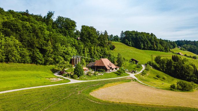 Ballmoosscheuer_Aebi_Heimiswil_Drohne