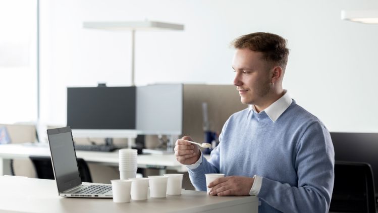 entwicklungsgeschichte-dennis-trgovcic-stage