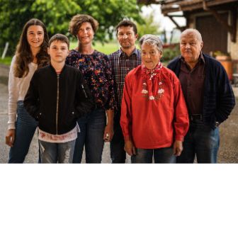 Lurweid-Dairy-Farm_Pfister_Esslingen_Familie_Intro