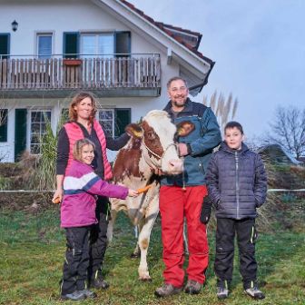 Steiacherhof-Thomas-Zimmermann-Fisibach_Familie_Intro