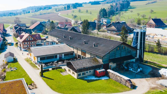 Berghof_Geltwil_Ithen-Meier_Berghof_Drohne