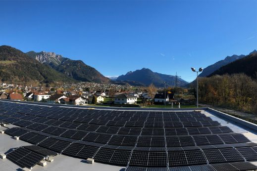 aut-ueberemmi-nachhaltigkeit-pv-anlage-m