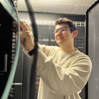 lernendenportrait-louis-text-image-1