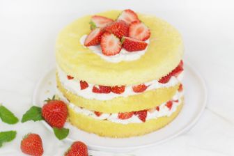 aut-guma-rezepte-erdbeertorte