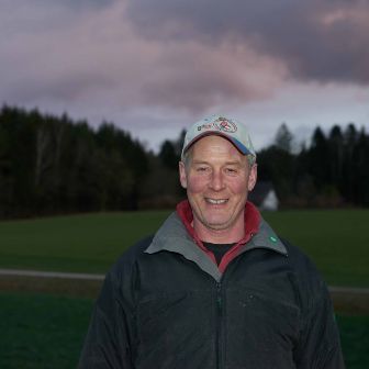 Hof Steller, Karin und Hansueli Schärer-Strebel, Glashütten_Portrait