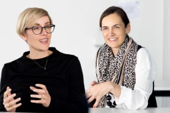 stories-frauen-in-der-führung-stage