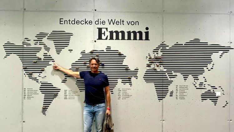 stories-josef-pelloni-stage