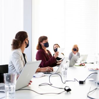 stories-direktionsassistentinnen-text-image