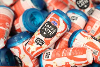 stories-fun-latte-popcorn-stage