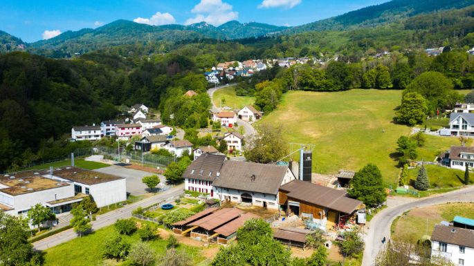 Hof_Kissling_Kissling_Rickenbach_Drohne