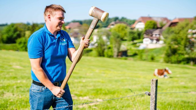 Urs&Samuel_Isch_Landwirtschaftsbetrieb_Isch_Etzelkofen_Arbeit